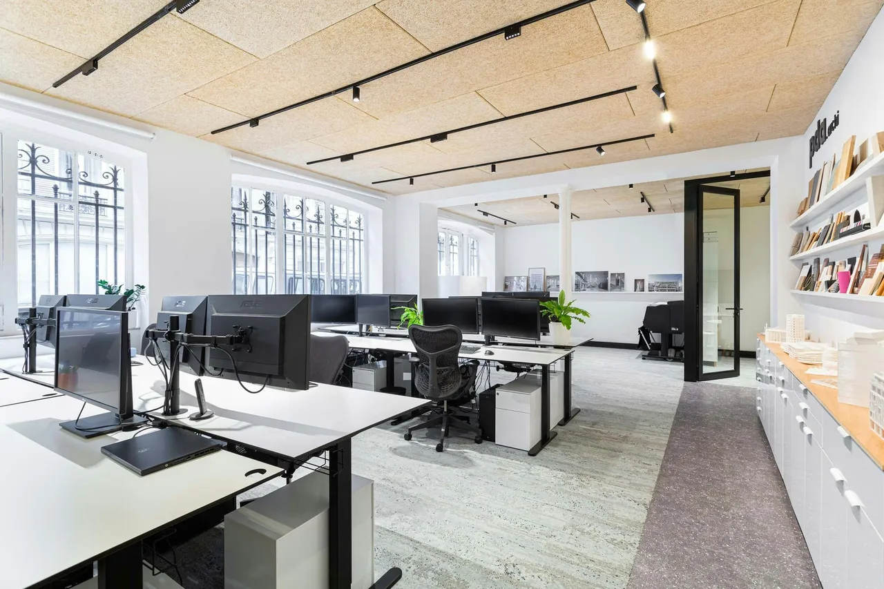 Bureau privatif 16 postes à louer - Paris 9e (Conservatoire) - photo 1