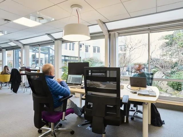 Bureau privé 9 postes à louer - Boulogne Billancourt (Victor Hugo) - photo 6