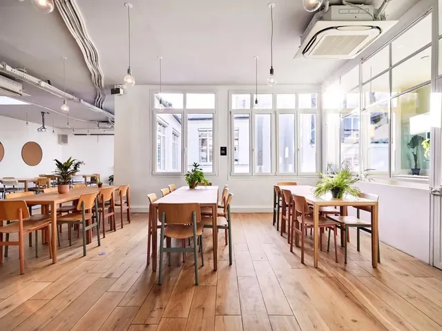 Bureau privé 20 postes à louer - Paris 2e (Strasbourg-Saint-Denis) - photo 3
