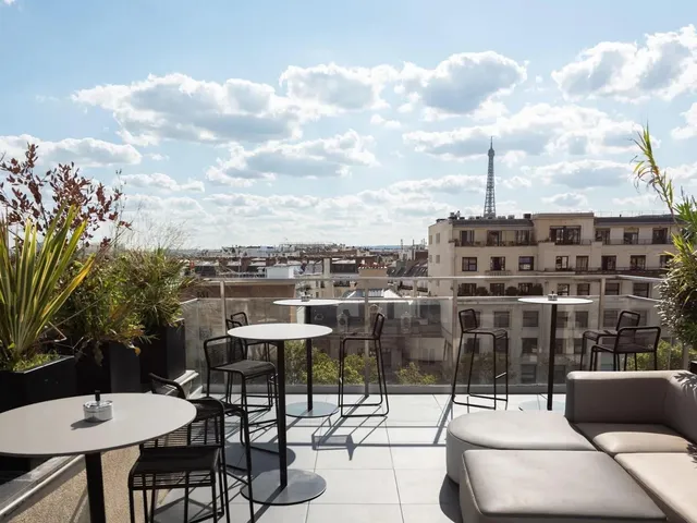 Bureau privé 8 postes à louer - Paris 8e (Franklin D. Roosevelt) - photo 2