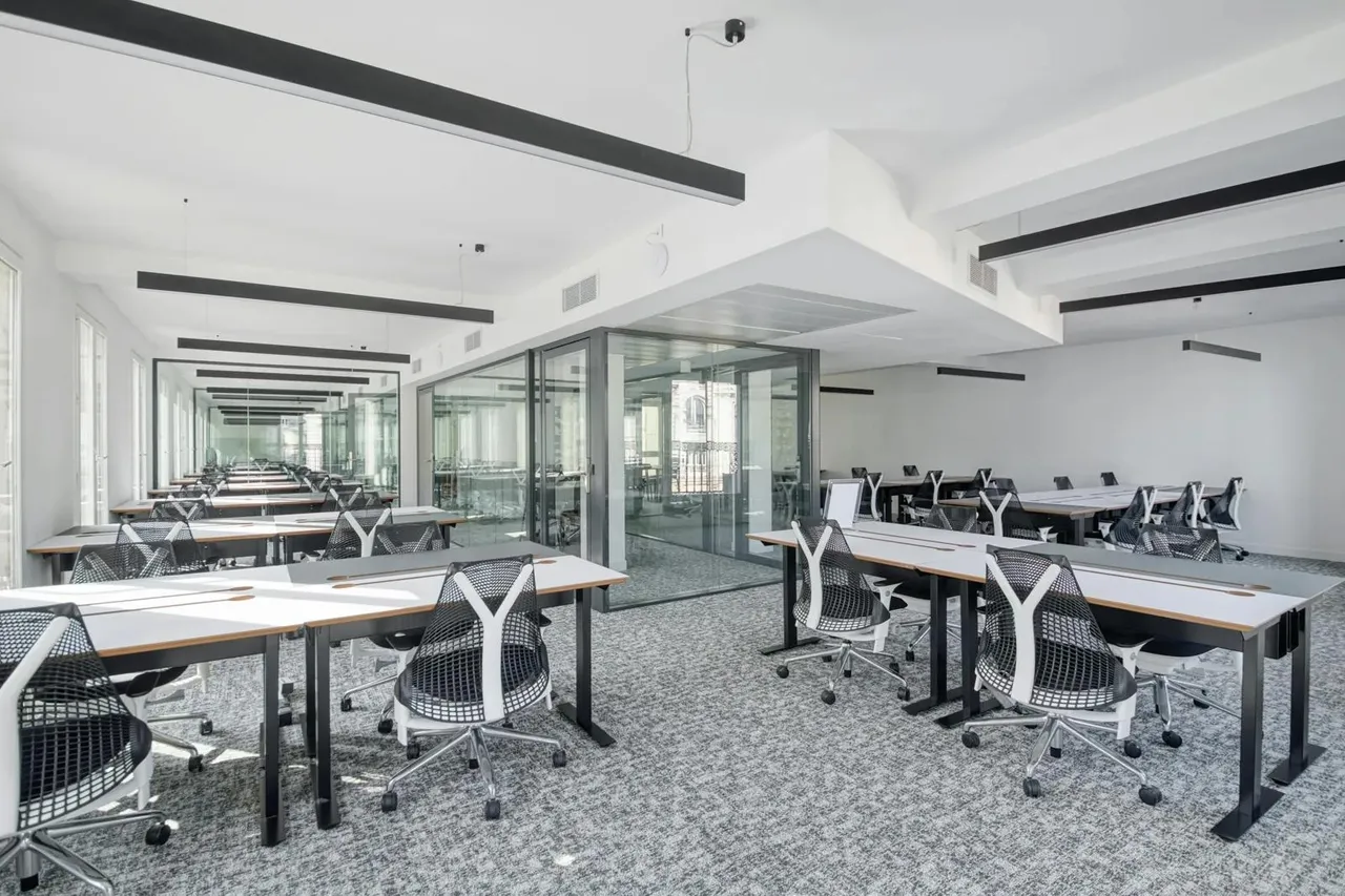 Bureau privé 83 postes à louer - Paris 2e (Opéra - Grands Boulevards) - photo 1