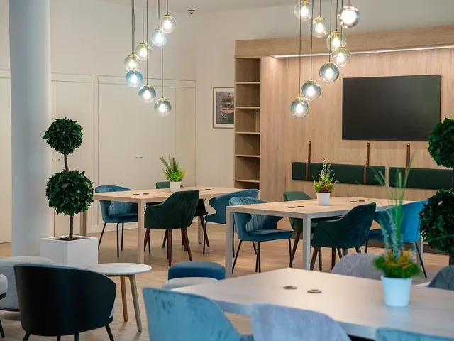 Bureau privé 11 postes à louer - Sophia Antipolis (Route des Dolines) - photo 5