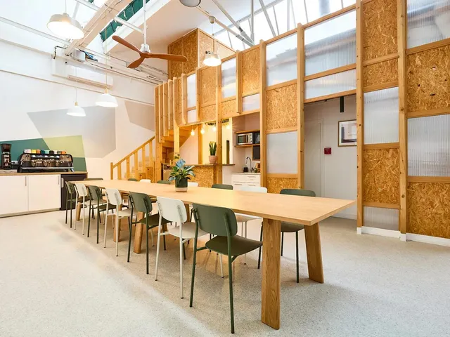 Bureau privé 4 postes à louer - Paris 11e (Chemin Vert) - photo 4