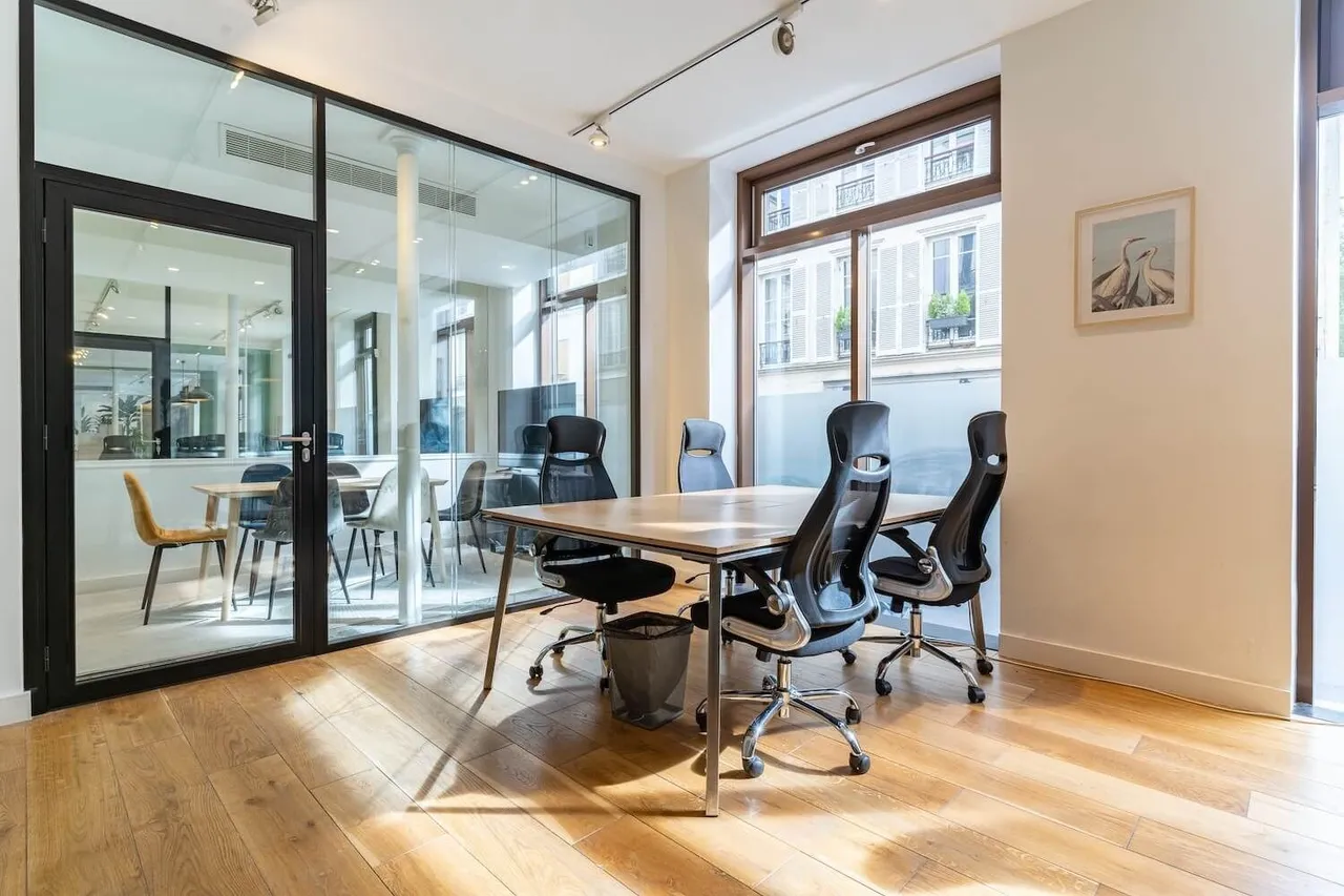 Bureau indépendant 52 postes à louer - Paris 11e (Saint-Sabin) - photo 1