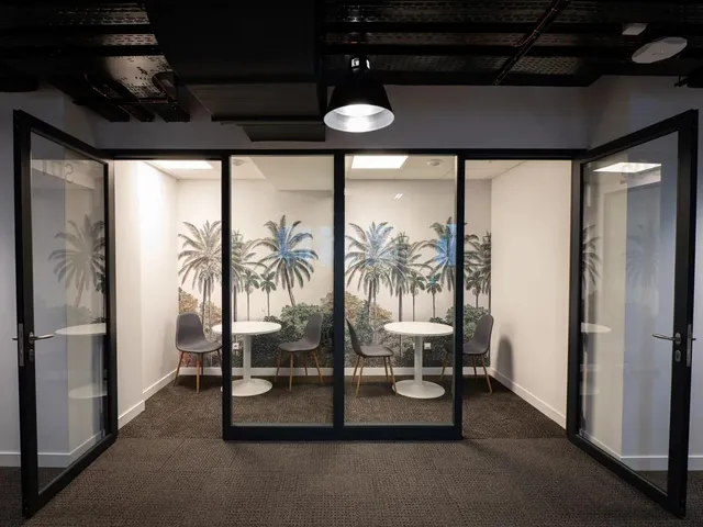 Bureau privé 28 postes à louer - Paris 11e (Alexandre Dumas) - photo 8