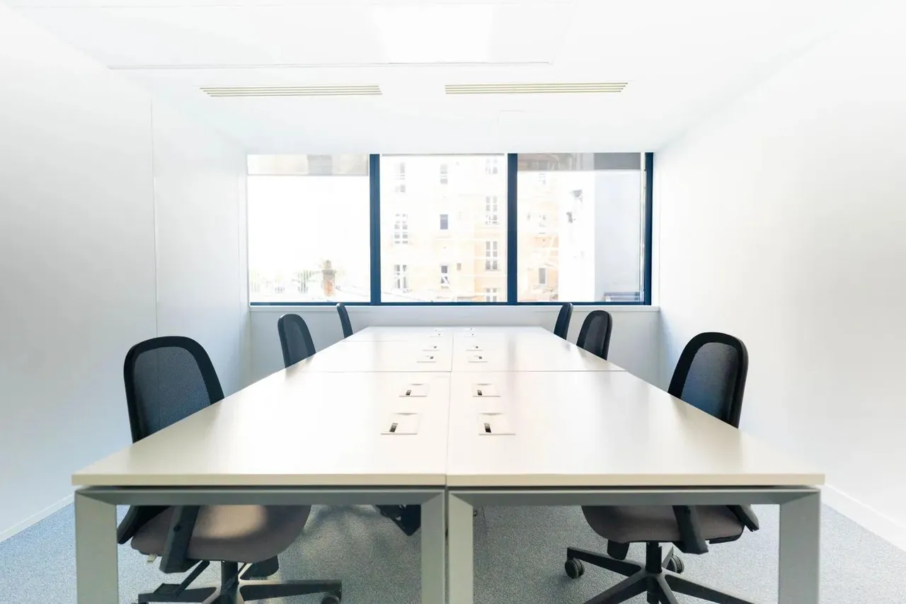 Bureau indépendant 10 postes à louer - Boulogne-Billancourt (Boulogne) - photo 1