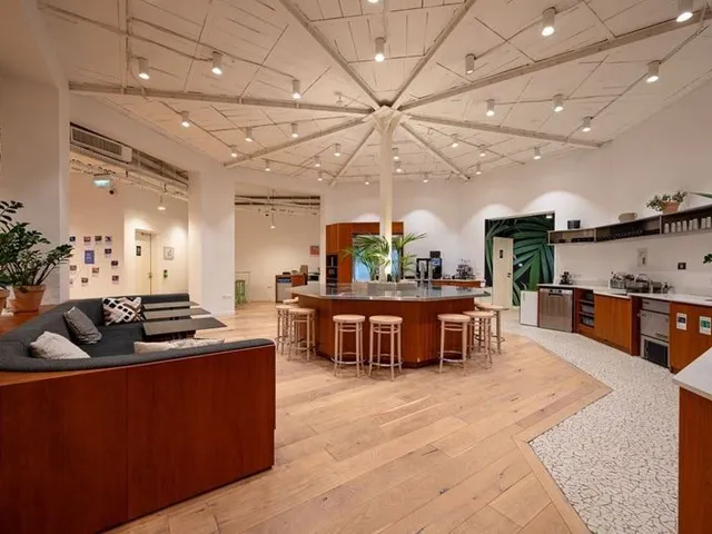 Bureau privé 51 postes à louer - Paris 9e (Grands Boulevards) - photo 4