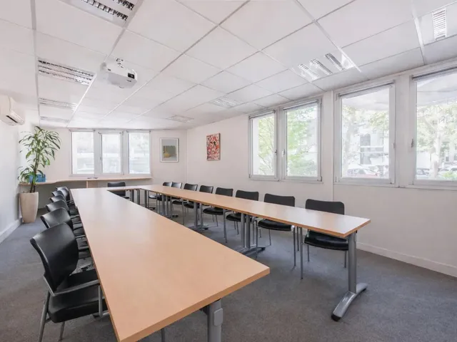 Bureau privé 2 postes à louer - Boulogne Billancourt (Victor Hugo) - photo 6