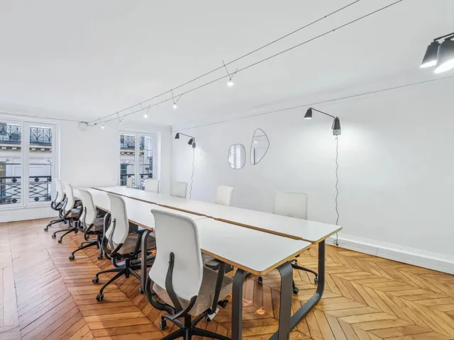 Bureau privatif 22 postes à louer - Paris 9e (Chaussée d'Antin) - photo 2