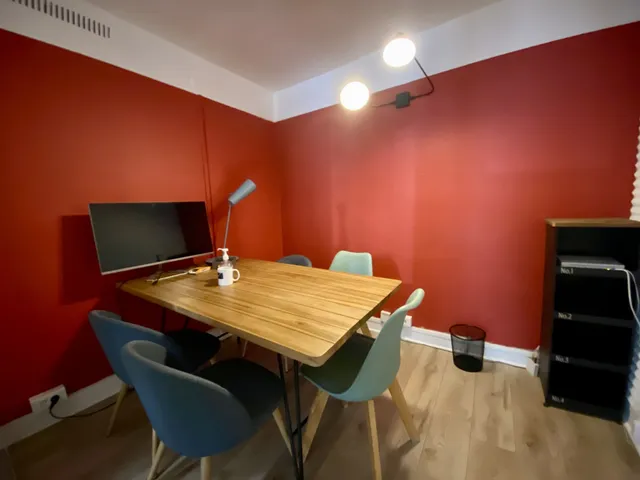 Bureau privé 6 postes à louer - Paris 2e (Quatre Septembre) - photo 4