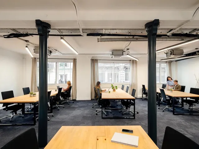 Bureau privatif 32 postes à louer - Paris 9e (Richer) - photo 2