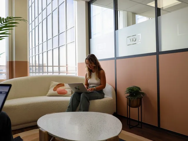 Bureau privé 2 postes à louer - Puteaux (Boieldieu) - photo 12