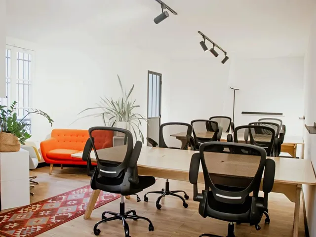 Bureau indépendant 16 postes à louer - Paris 3e (Blondel) - photo 2