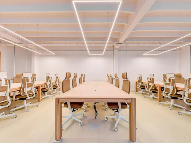 Bureau indépendant 42 postes à louer - Paris 11e (Bastille) - photo 4