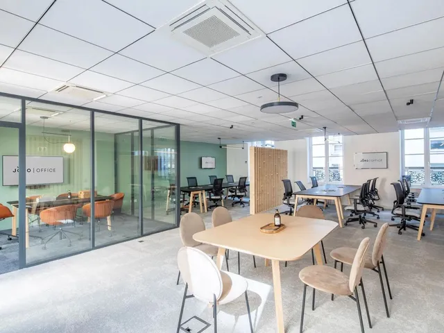Bureau privatif 19 postes à louer - Paris 9e (Mogador) - photo 3
