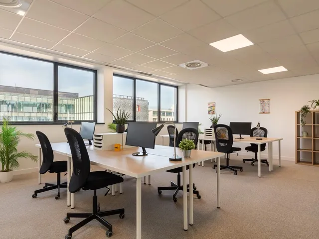 Bureau privé 65 postes à louer - Avenue Paul Kruger  Villeurbanne (Paul Kruger 69100 Villeurbanne) - photo 3