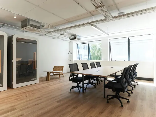 Bureau indépendant 36 postes à louer - Levallois-Perret (Bis rue Kléber) - photo 2