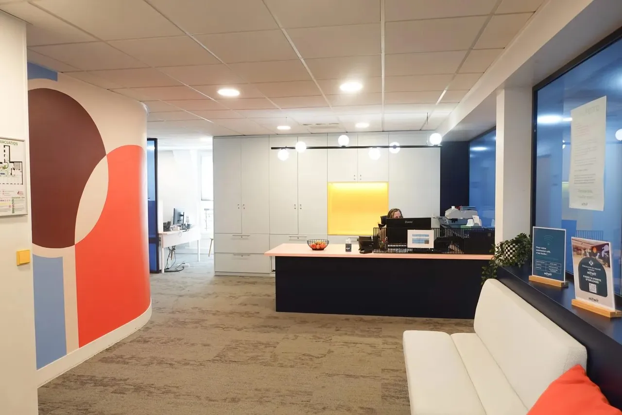 Bureau privé 4 postes à louer - Paris 3e (Sébastopol) - photo 1