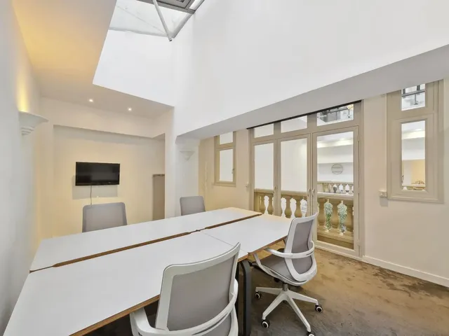 Bureau privatif 36 postes à louer - Paris 8e (Rue Louis Murat) - photo 8