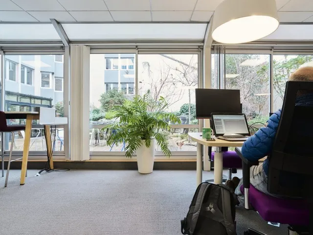 Bureau privé 9 postes à louer - Boulogne Billancourt (Victor Hugo) - photo 3