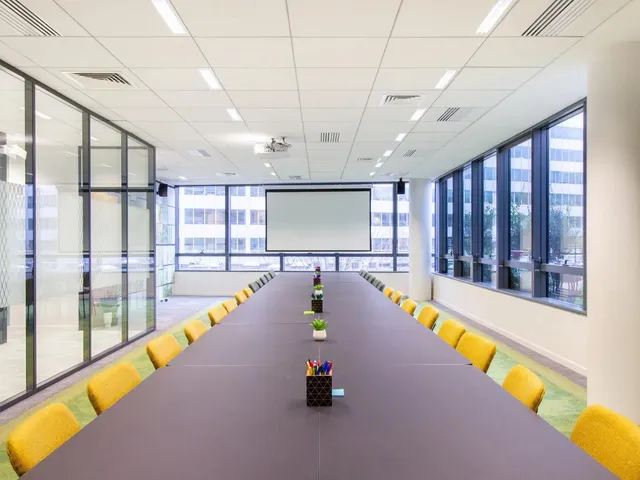 Bureau privé 6 postes à louer - Colombes (Débarcadère) - photo 19