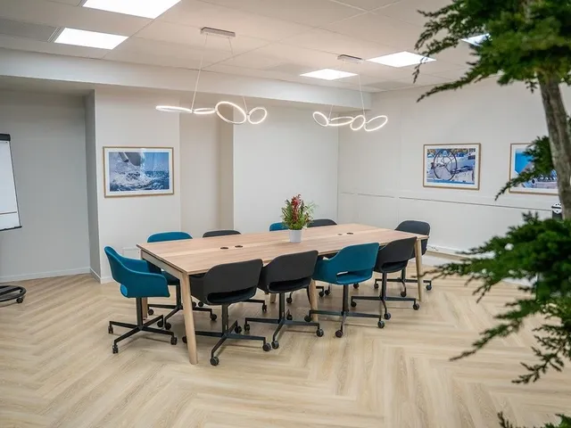 Bureau privé 3 postes à louer - Montpellier (Isabelle Eberhardt) - photo 4