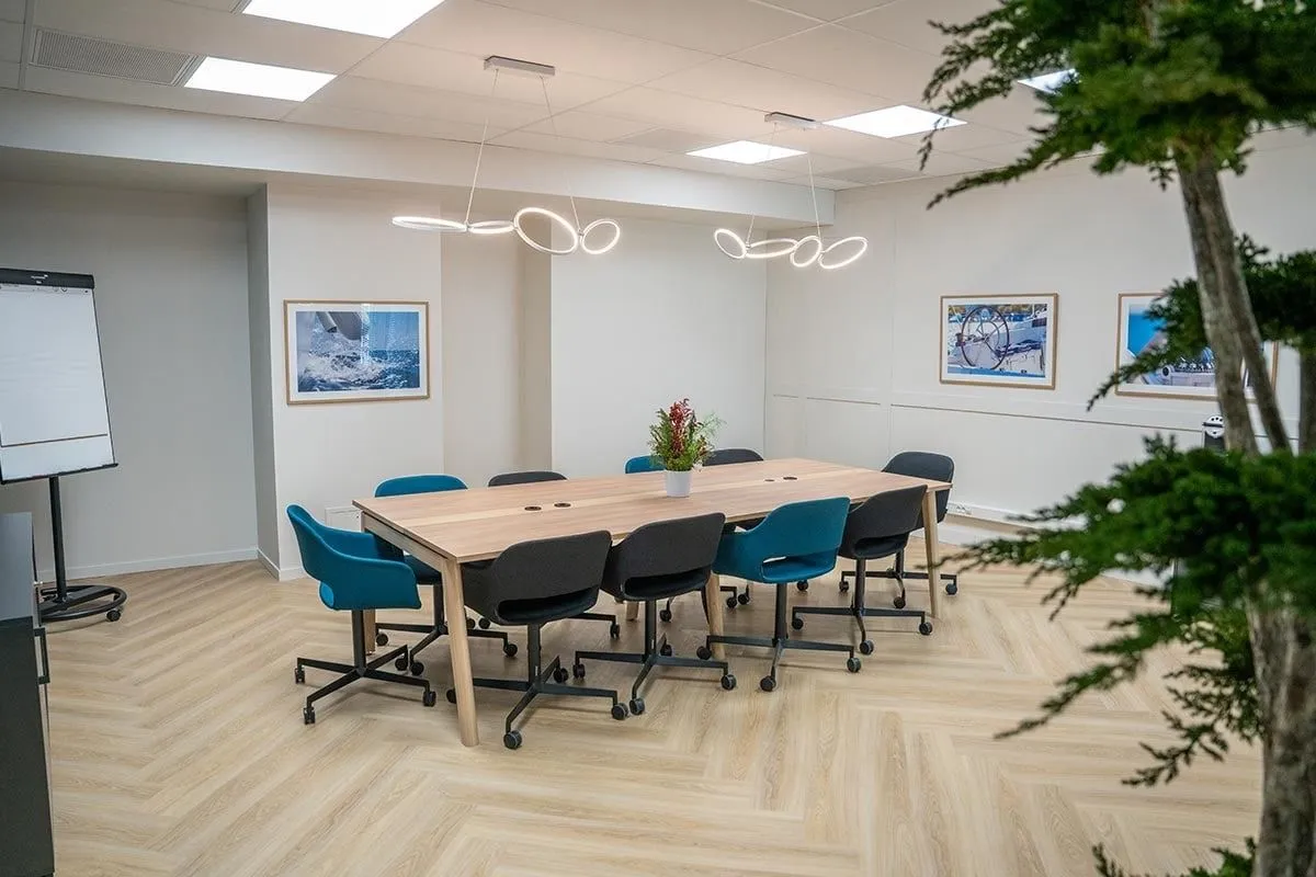 Bureau privé 5 postes à louer - Montpellier (Isabelle Eberhardt) - photo 1