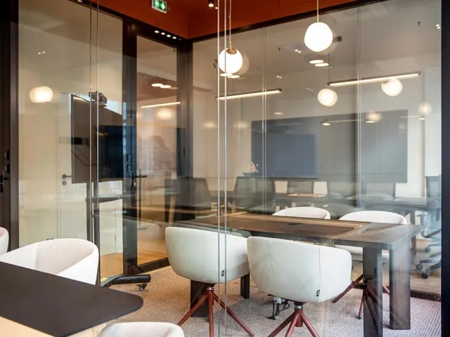 Bureau indépendant 20 postes à louer - Paris 10e (Faubourg Poissonnière) - photo 6
