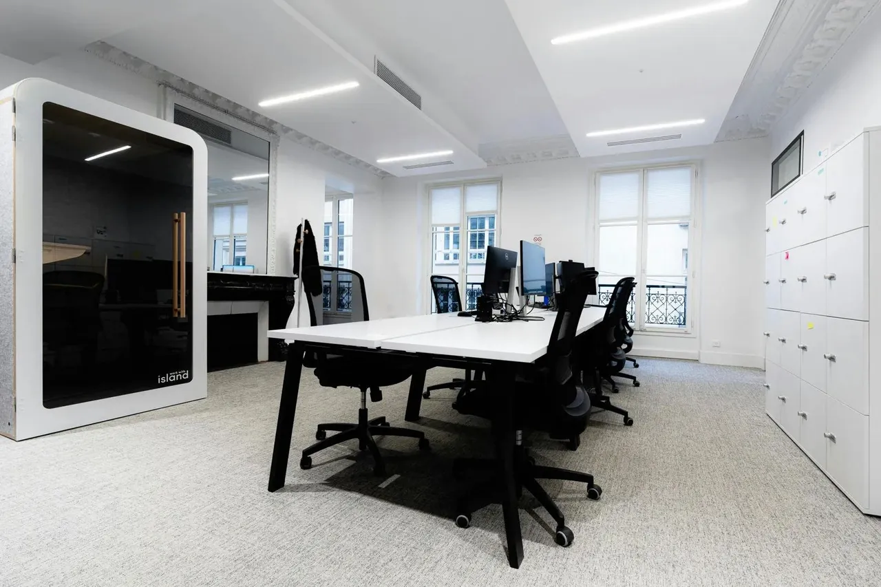 Bureau privatif 1 poste à louer - Paris 9e (Grands Boulevards) - photo 1