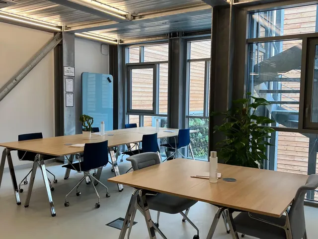 Bureau privé 15 postes à louer - Paris 13e (Les Gobelins) - photo 12