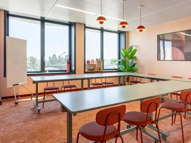 Bureau privé 18 postes à louer - Fontenay-sous-Bois (Carnot) - photo 4