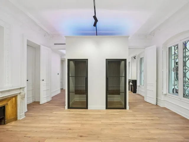 Bureau indépendant 16 postes à louer - Bordeaux - photo 6