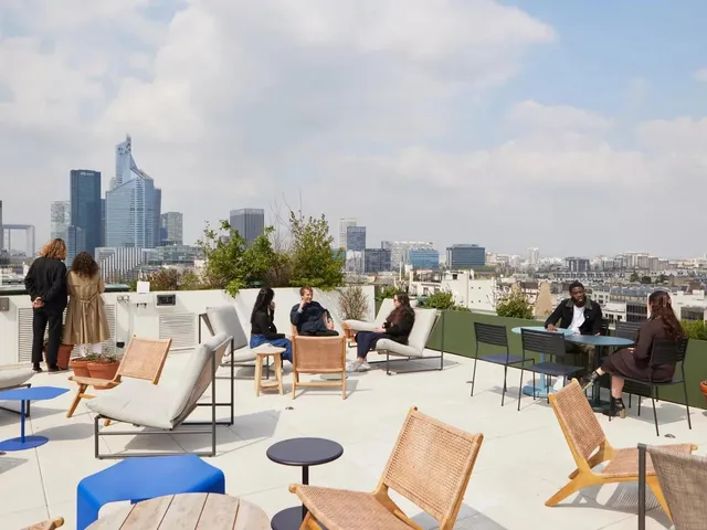Bureau privé 55 postes à louer - Neuilly-sur-Seine (Charles de Gaulle) - photo 3