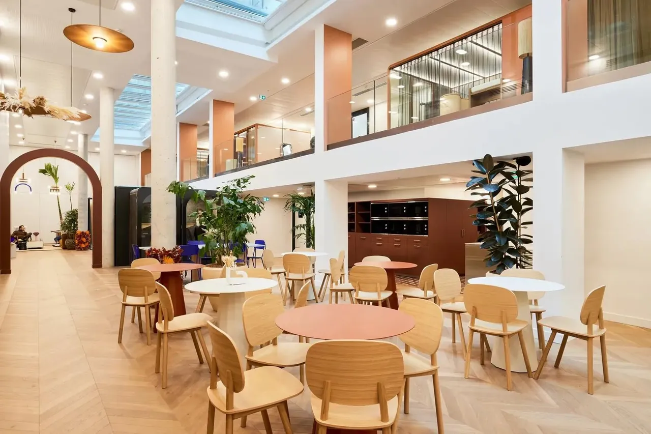 Bureau privé 40 postes à louer - Paris 9e (Trévise) - photo 1