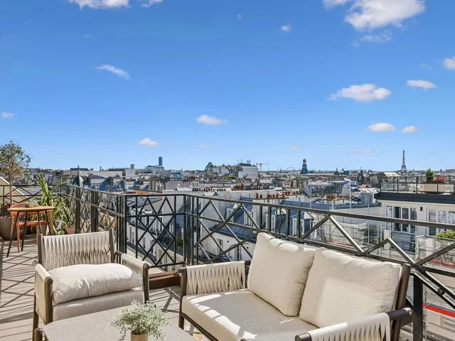 Bureau indépendant 92 postes à louer - Paris 10e (Hauteville)