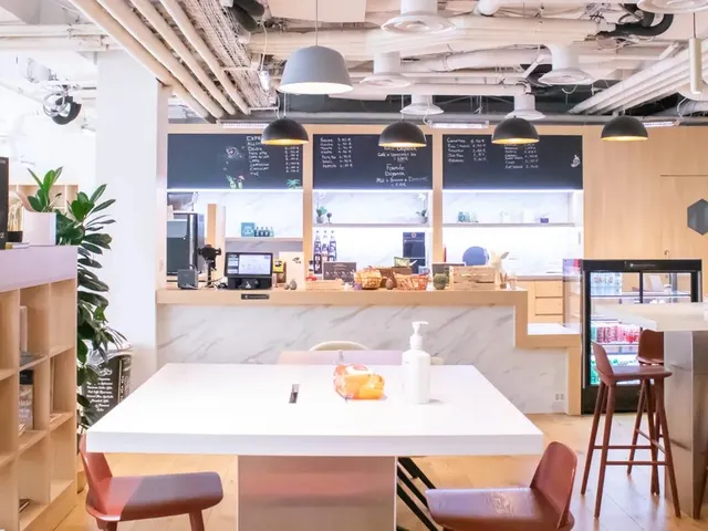 Bureau privé 21 postes à louer - Paris 2e (Bonne Nouvelle) - photo 7