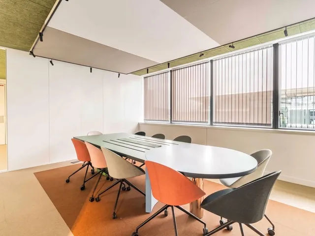 Bureau indépendant 32 postes à louer - Paris 13e (Bibliothèque François Mitterrand) - photo 3