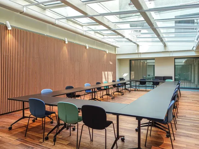 Bureau privé 26 postes à louer - Paris 9e (Victoire) - photo 4