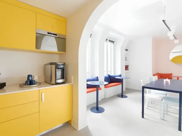 Bureau privé 3 postes à louer 717 EUR/poste - Boulevard de Sébastopol, Paris 3e
