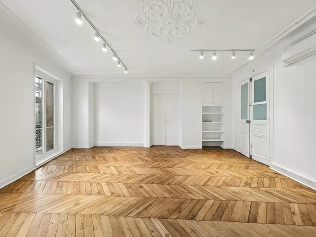 Bureau indépendant 30 postes à louer - Paris 2e (Turbigo) - photo 2