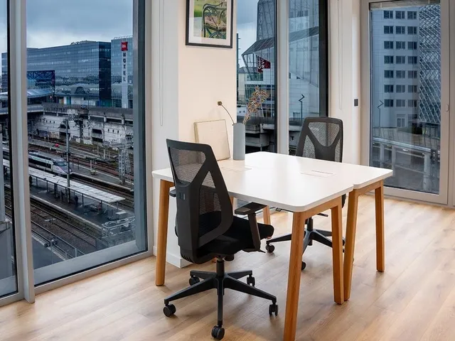 Bureau privé 3 postes à louer - Rennes (Raoul Dautry) - photo 7