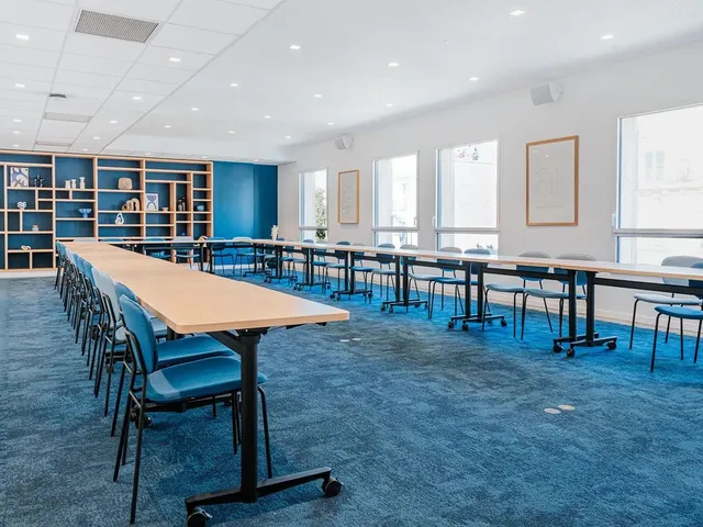 Bureau privé 11 postes à louer - Paris 18e (Ordener)