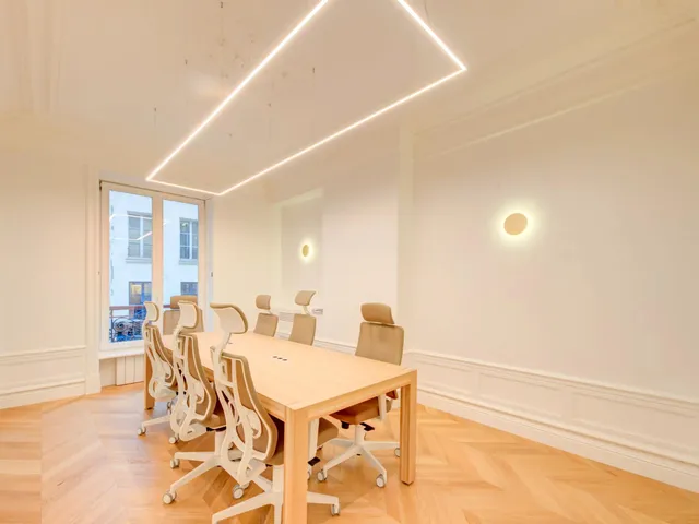 Bureau privatif 32 postes à louer - Paris 9e (Poissonnière) - photo 3