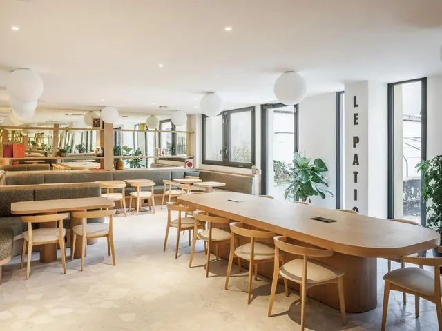 Bureau indépendant 27 postes à louer - Neuilly-sur-Seine (Charles de Gaulle) - photo 6