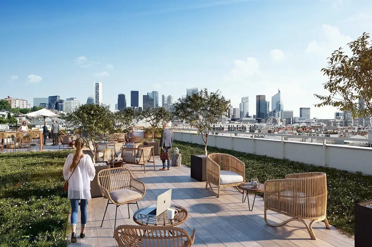Bureau privé 24 postes à louer - Suresnes (Rouget de Lisle) - photo 1