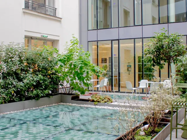 Grand bureau privé 68 postes à louer - Paris 8e (Saint-Lazare) - photo 3