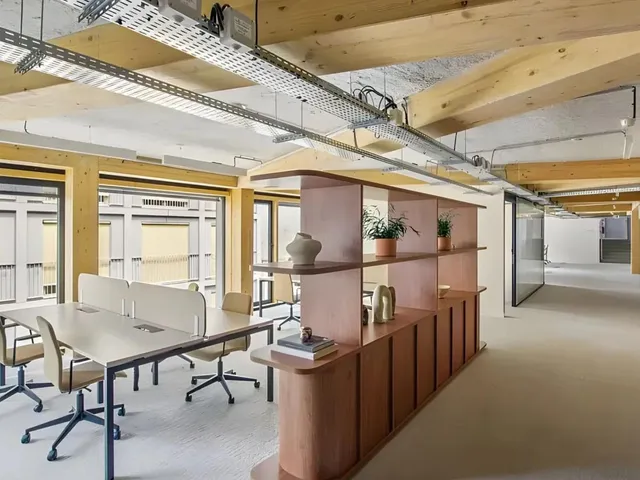 Bureau indépendant 44 postes à louer - Paris 10e (Fayette) - photo 3