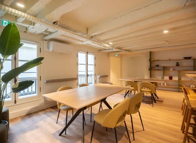 Bureau privatif 28 postes à louer - Paris 9e (Madeleine) - photo 6
