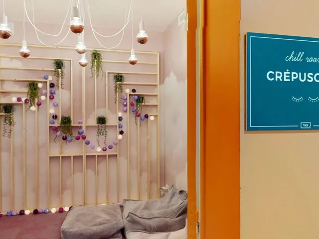 Bureau privé 10 postes à louer - Saint-Cloud (Royale) - photo 5