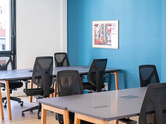 Bureau privé 8 postes à louer - Lyon (Cours Lafayette) - photo 2